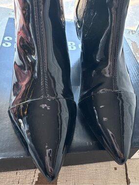 Design Lab DL-TRINA Black Patent Ankle Boots – Size 7